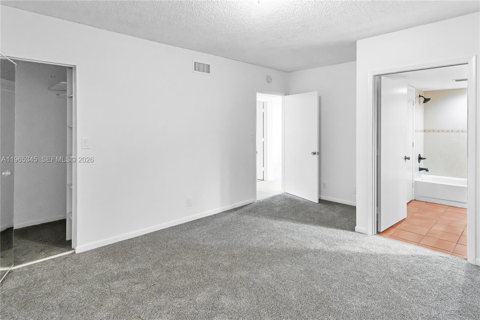 JASMINE LAKES I CONDO - Residential