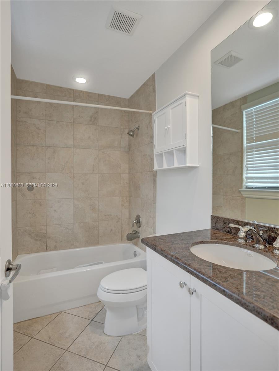 Tarpon River - Residential