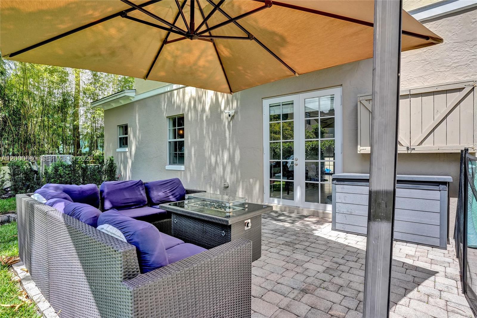 Tarpon River - Residential