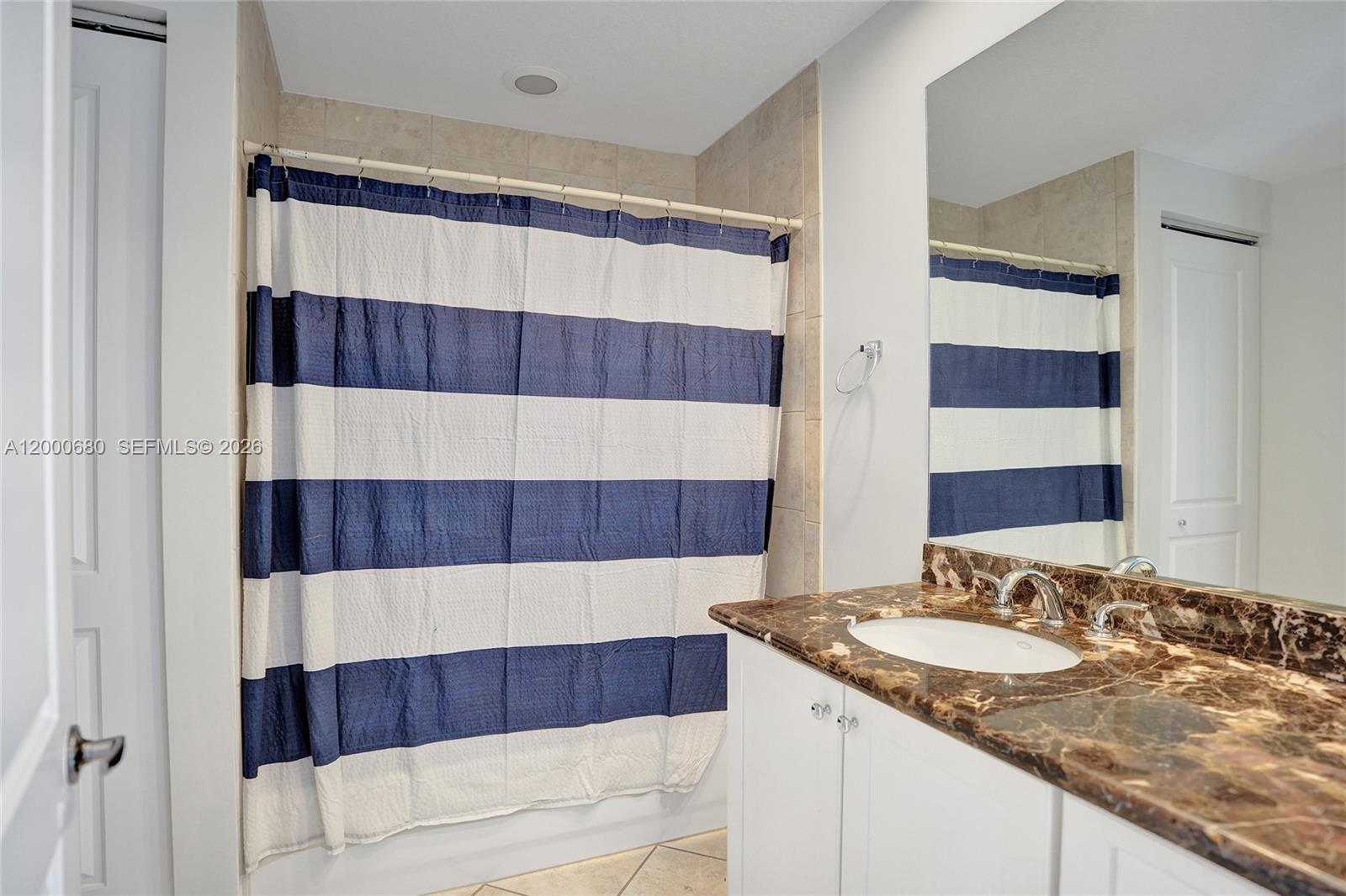 Tarpon River - Residential