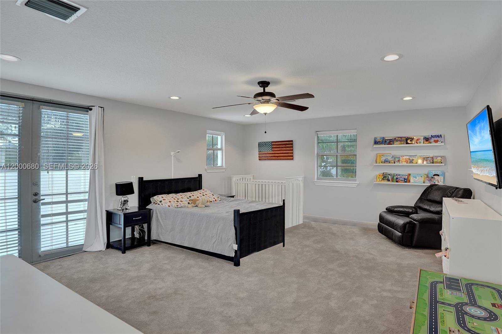 Tarpon River - Residential