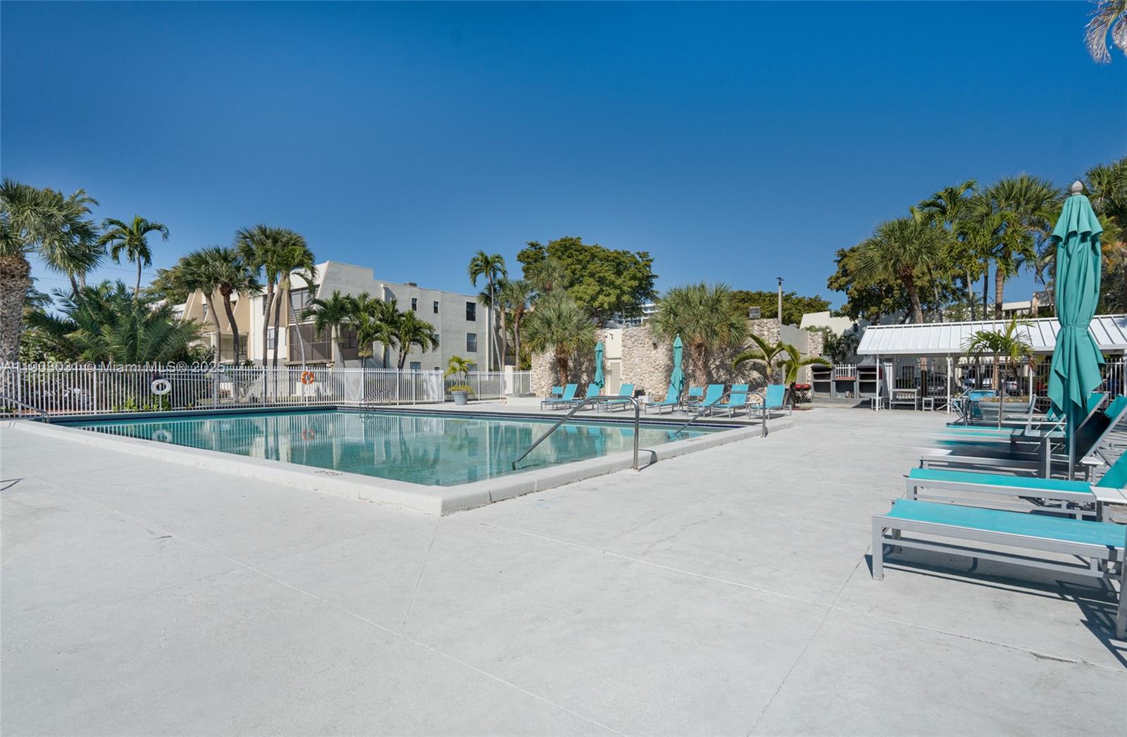 VILLA DORADA CONDO NO 1 - Residential Lease