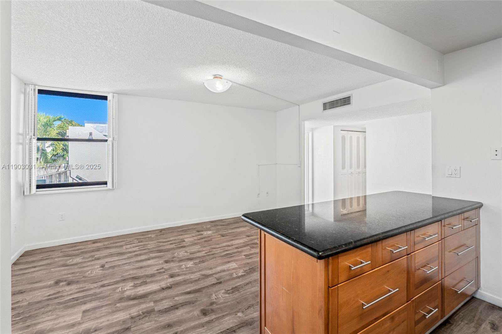 VILLA DORADA CONDO NO 1 - Residential Lease