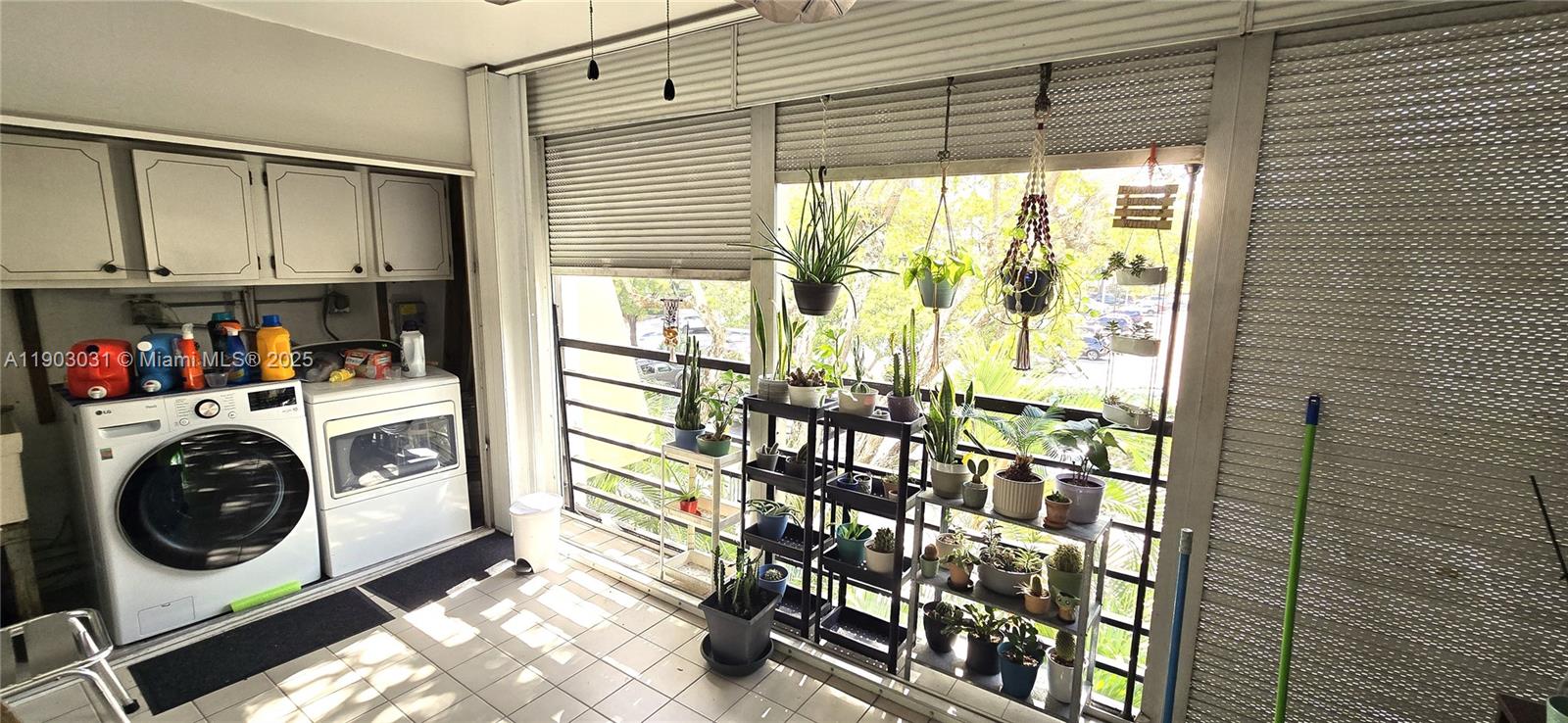 VILLA DORADA CONDO NO 1 - Residential Lease