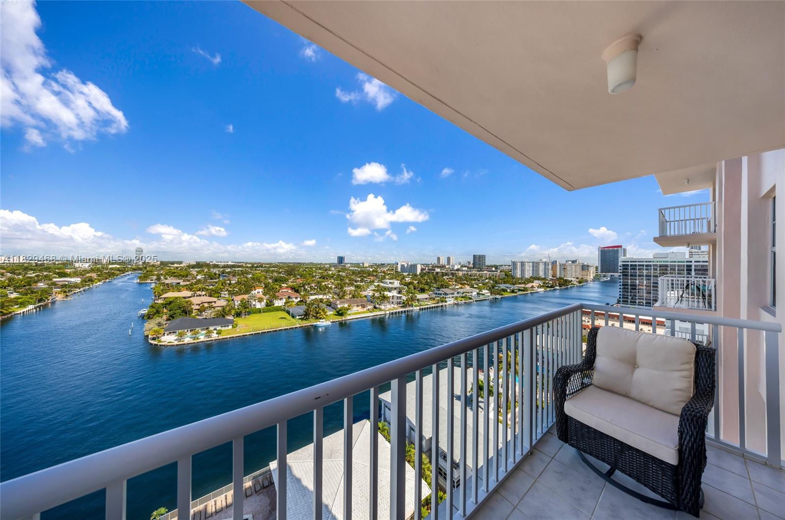 3161 S Ocean Dr 1510