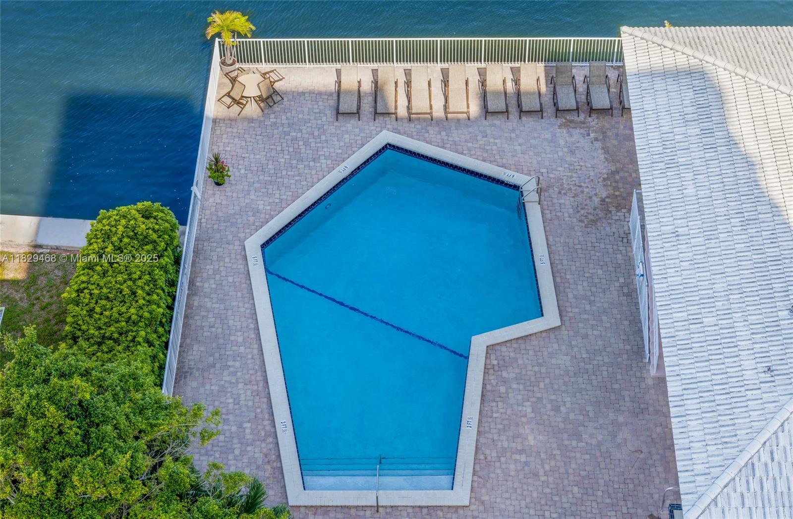 CLIFTON CONDO - Residential