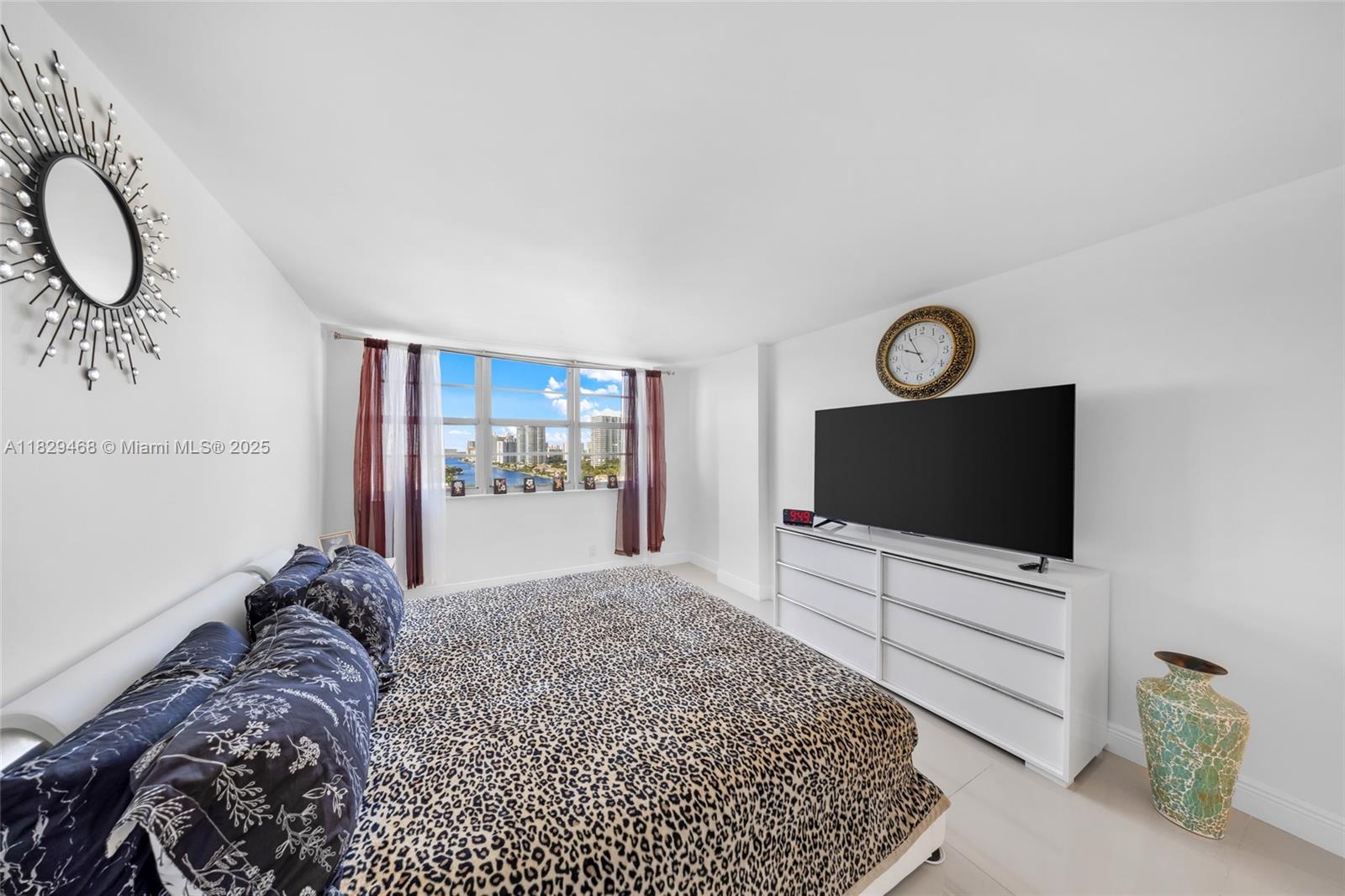 CLIFTON CONDO - Residential