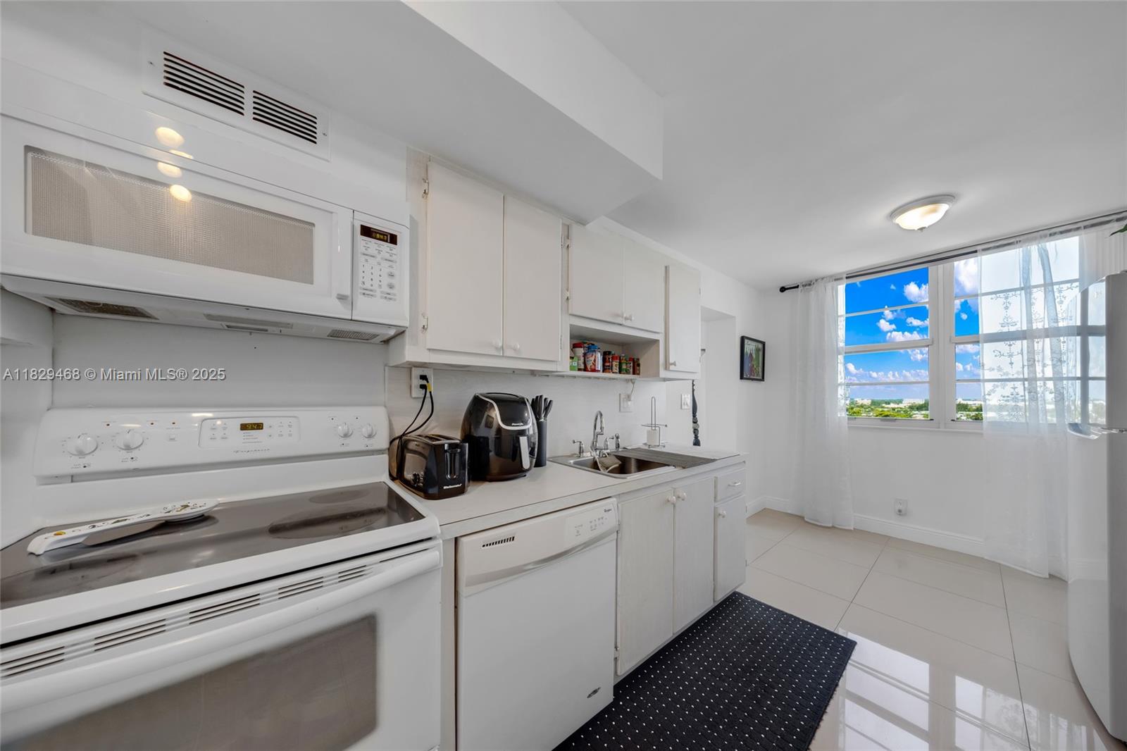 CLIFTON CONDO - Residential