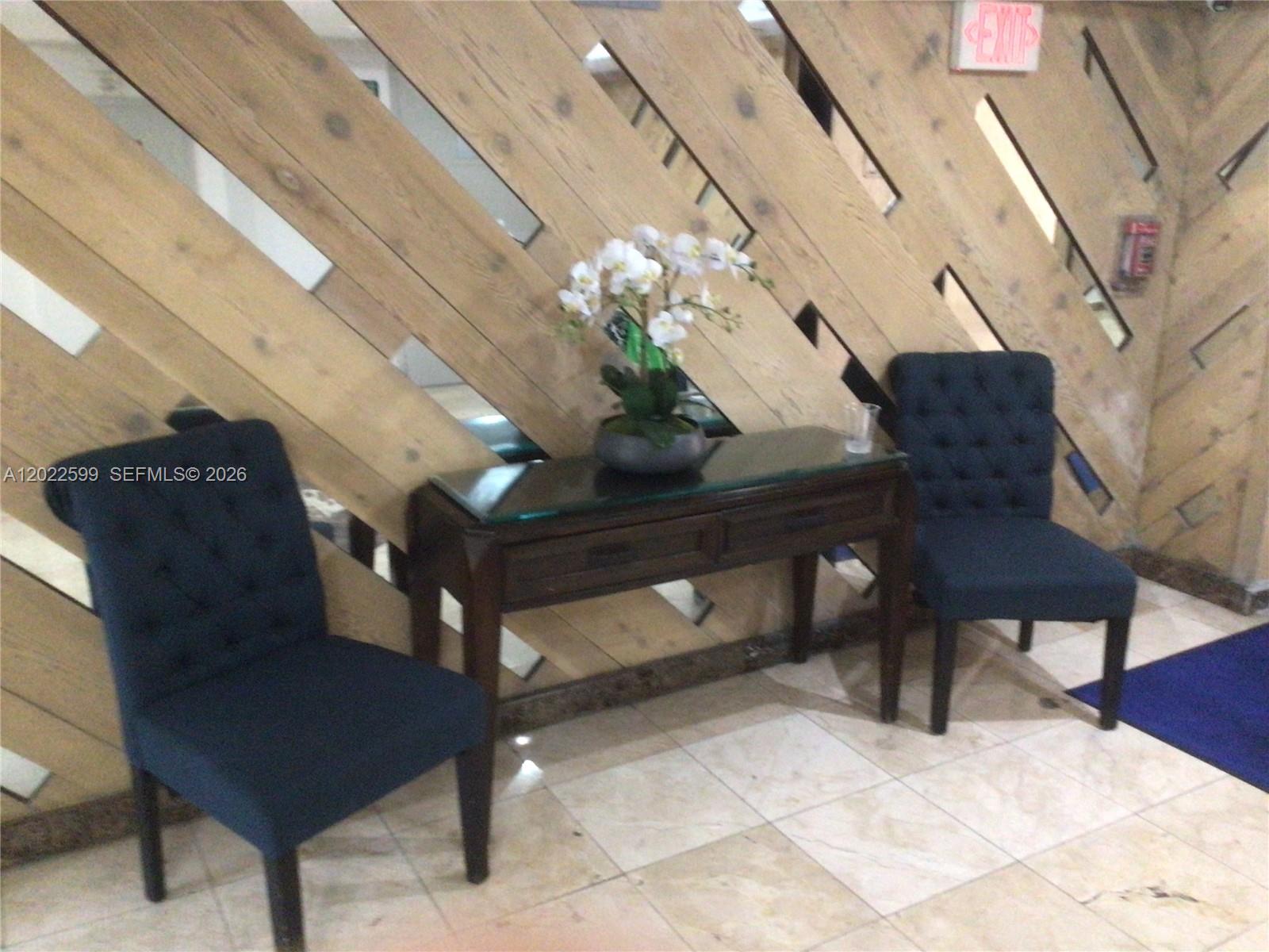 PLAZA OF AMERICAS CONDO P - Residential