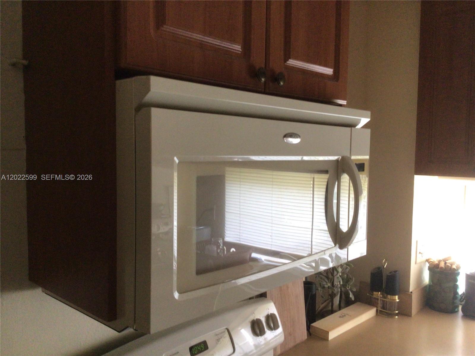 PLAZA OF AMERICAS CONDO P - Residential