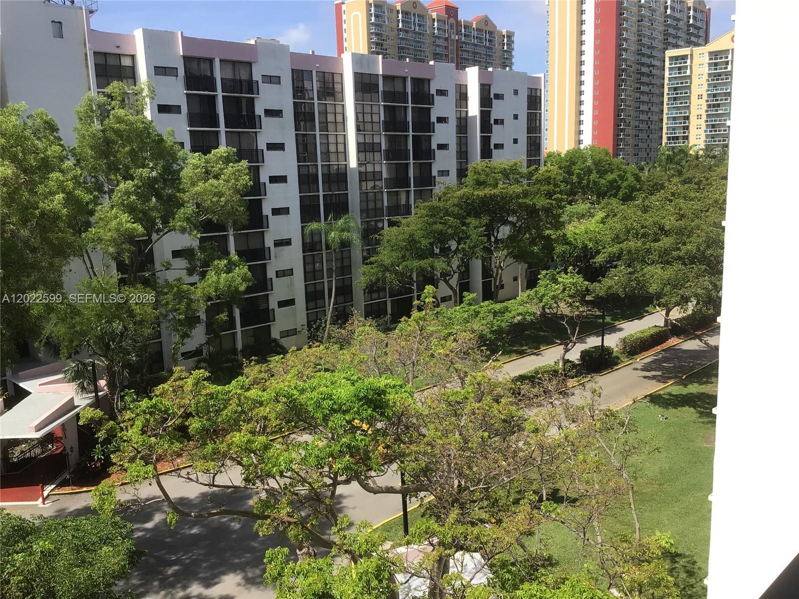 PLAZA OF AMERICAS CONDO P - Residential