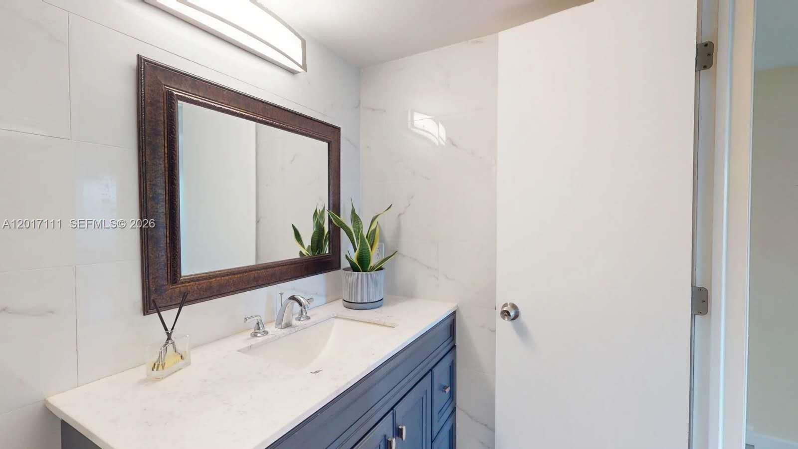 WELLINGTON CONDOS - Residential