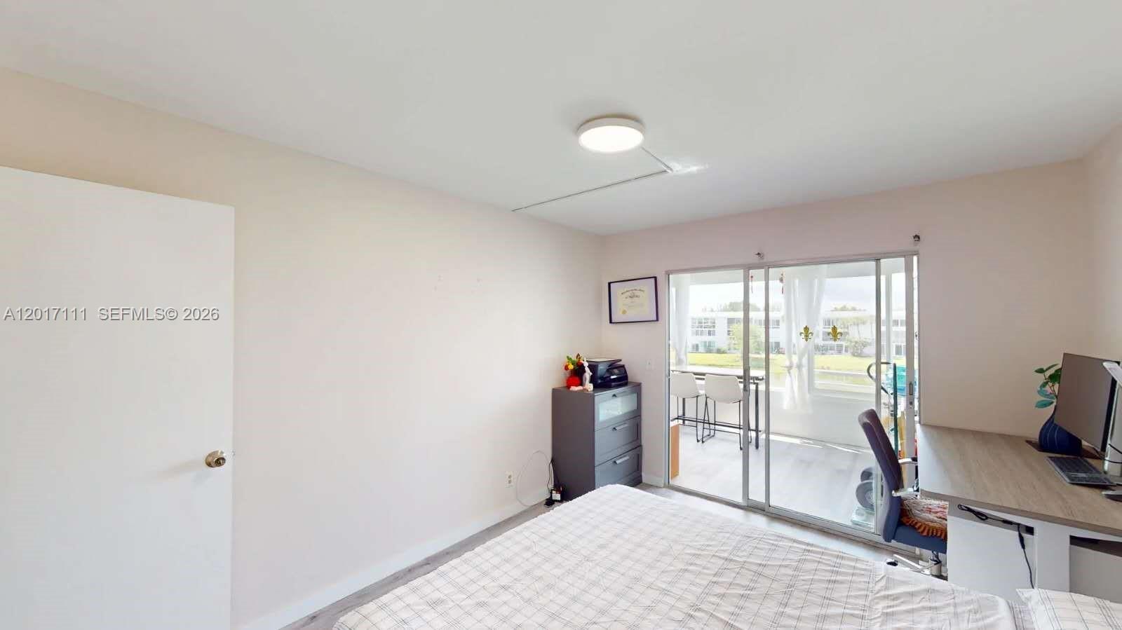 WELLINGTON CONDOS - Residential
