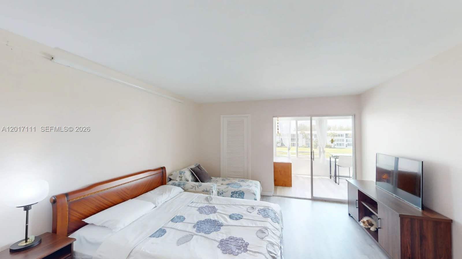 WELLINGTON CONDOS - Residential