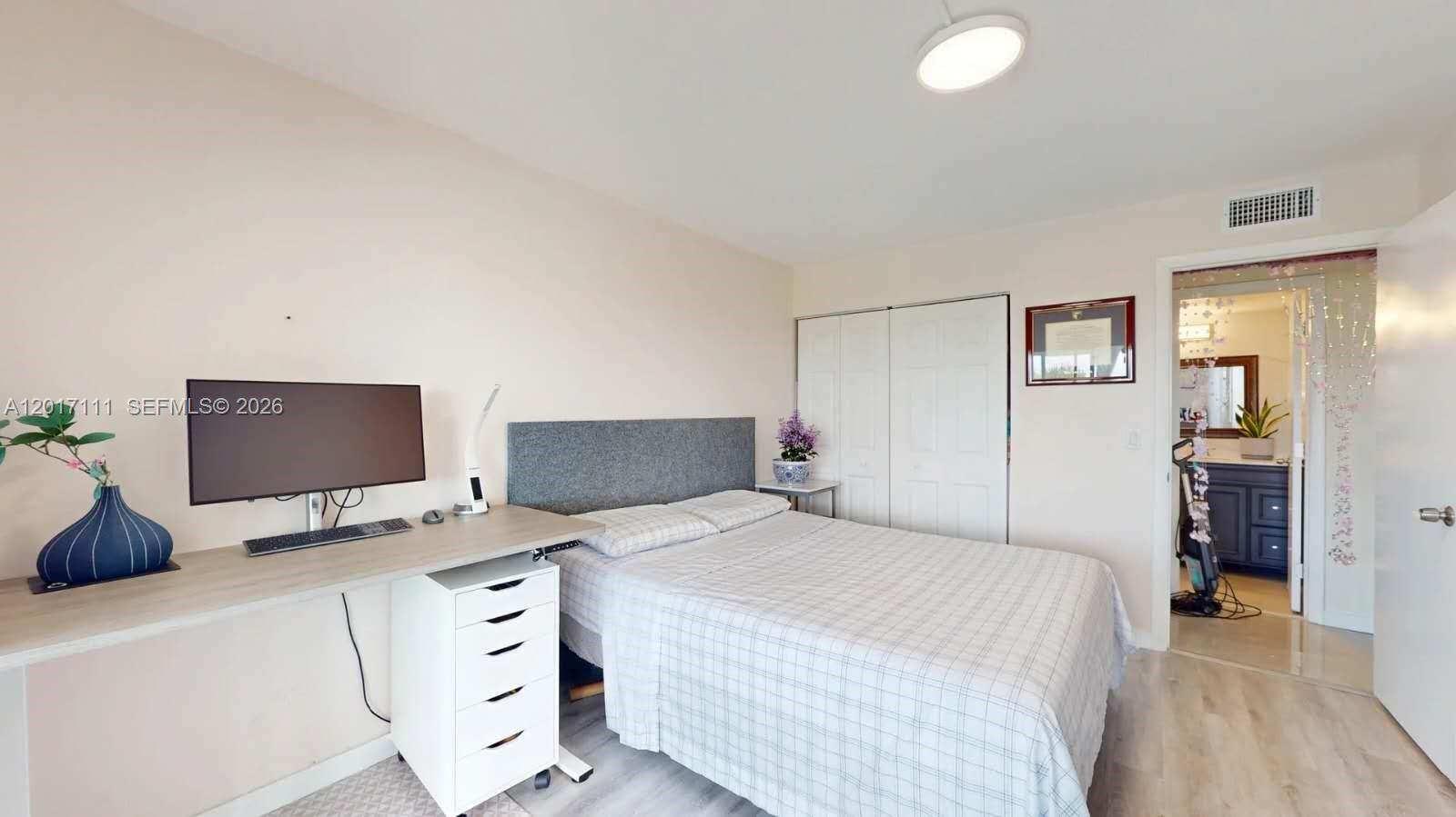 WELLINGTON CONDOS - Residential