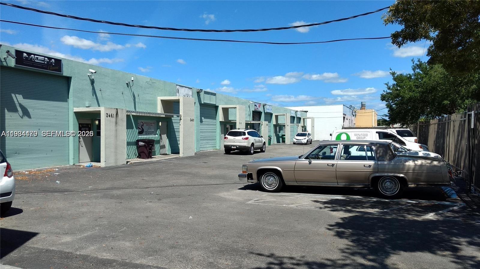 4811 NW 35th Ave 4811