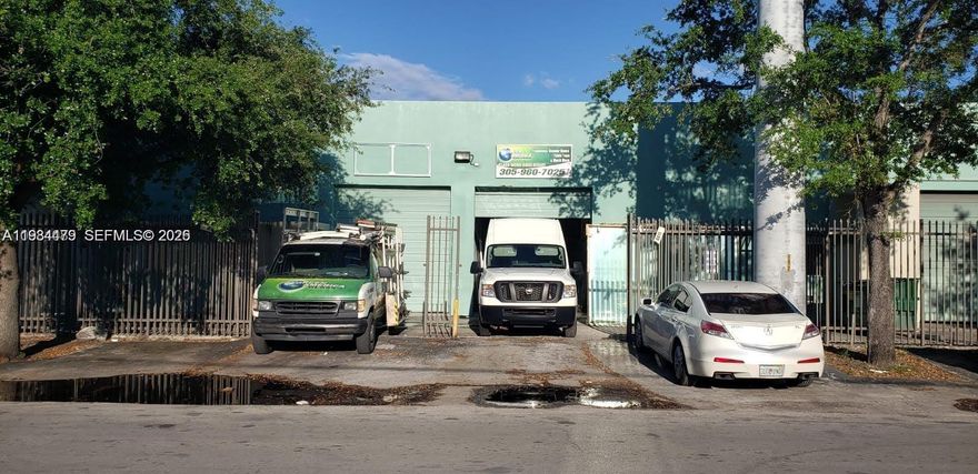 Centrally locate warehouse