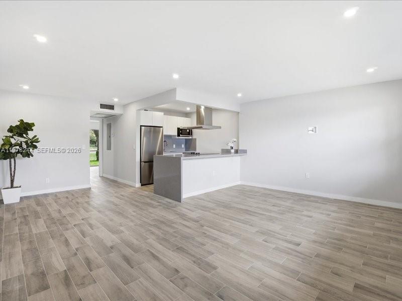 NEW HAMPTON AT CENTURY VI - Residential