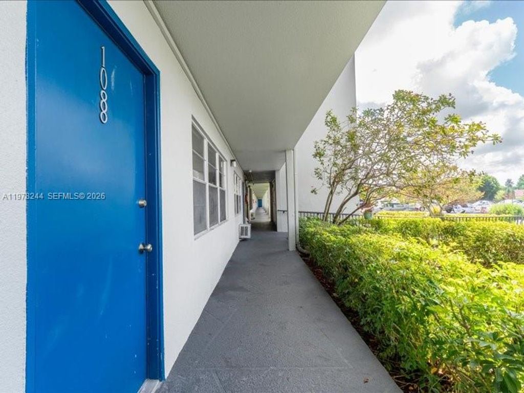 Photo of 301 SW 135th Ave #108C, Pembroke Pines, FL 33027 (MLS # A11978244)