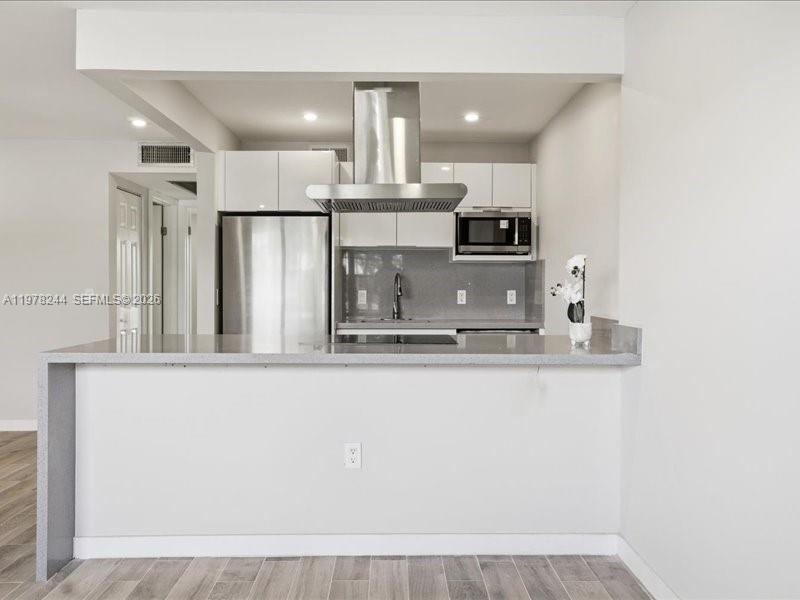 NEW HAMPTON AT CENTURY VI - Residential