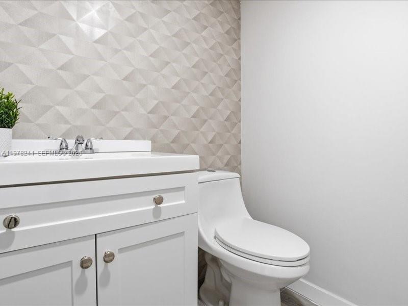 NEW HAMPTON AT CENTURY VI - Residential