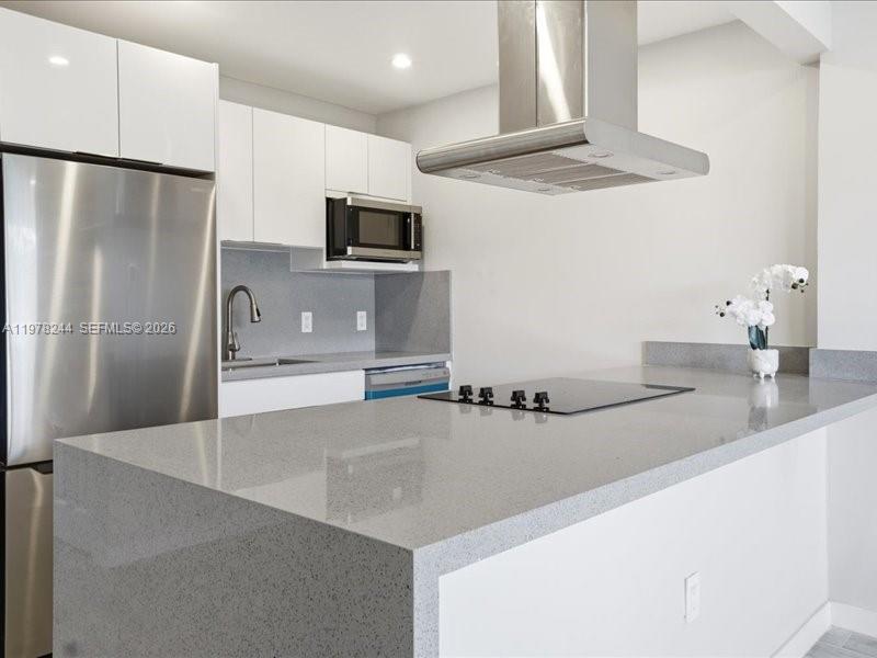 NEW HAMPTON AT CENTURY VI - Residential