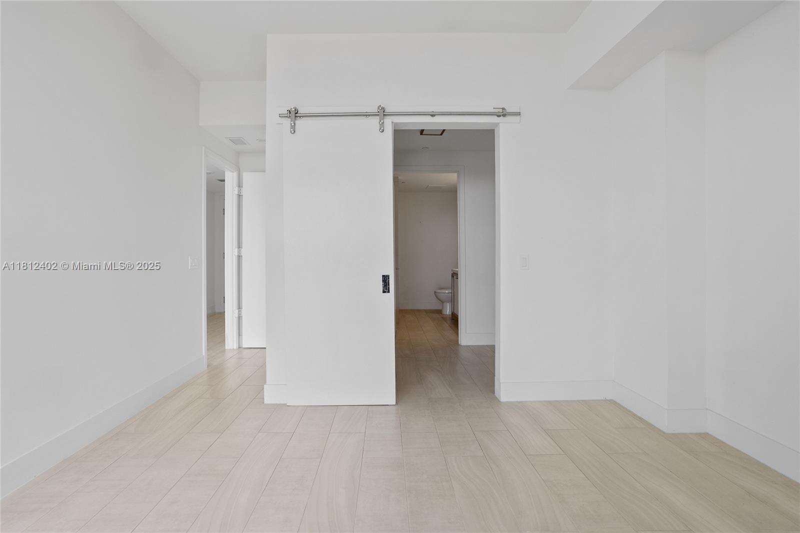 METROPICA NORTH TOWER ONE - Residential Lease