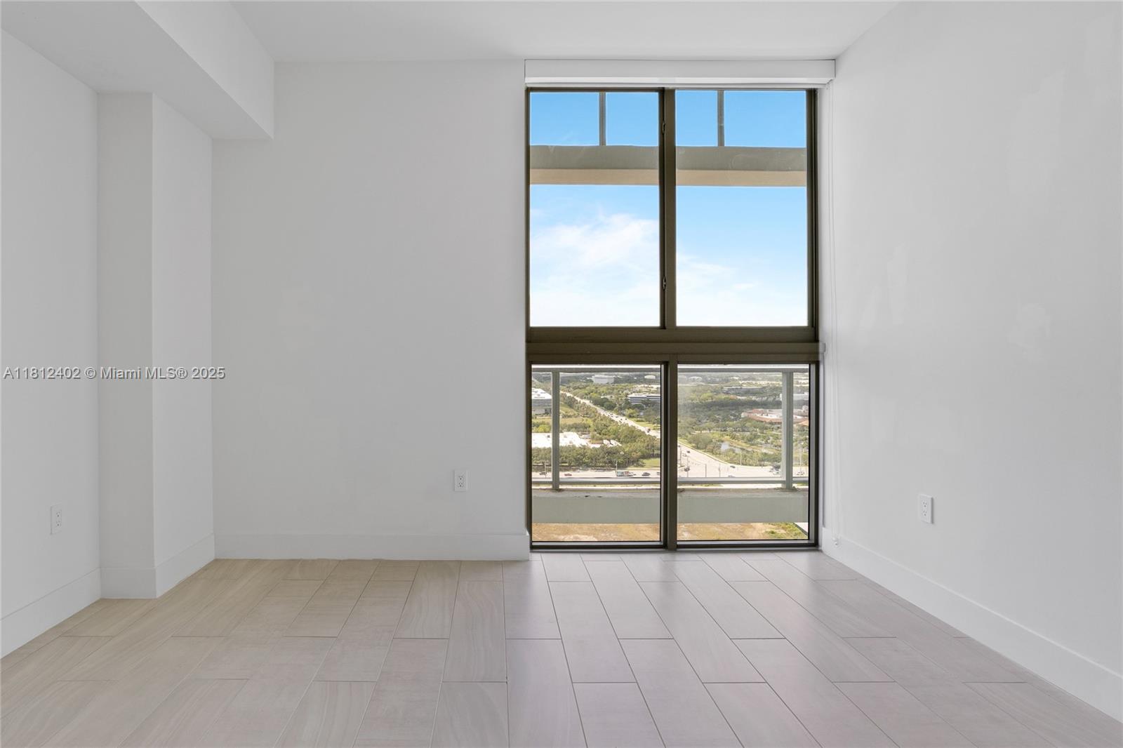METROPICA NORTH TOWER ONE - Residential Lease