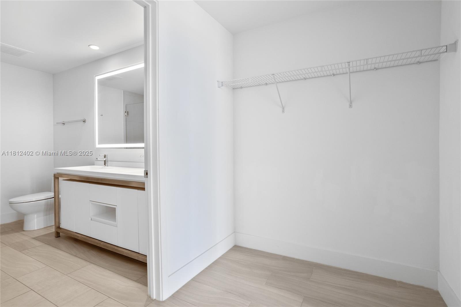 METROPICA NORTH TOWER ONE - Residential Lease