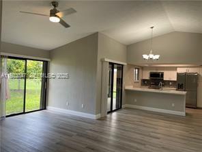 PORT ST LUCIE SECTION 19 - Residential