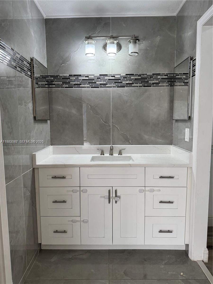 PORT ST LUCIE SECTION 19 - Residential