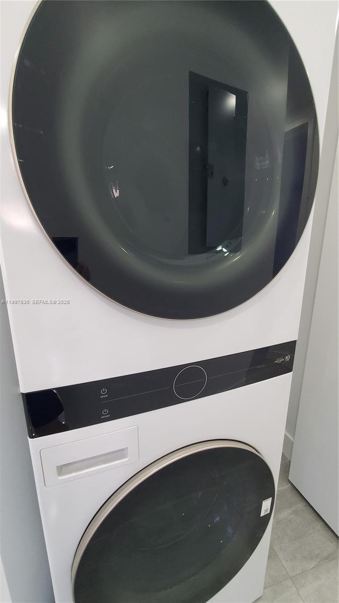 KIRKLAND HEIGHTS AMD - Residential Lease