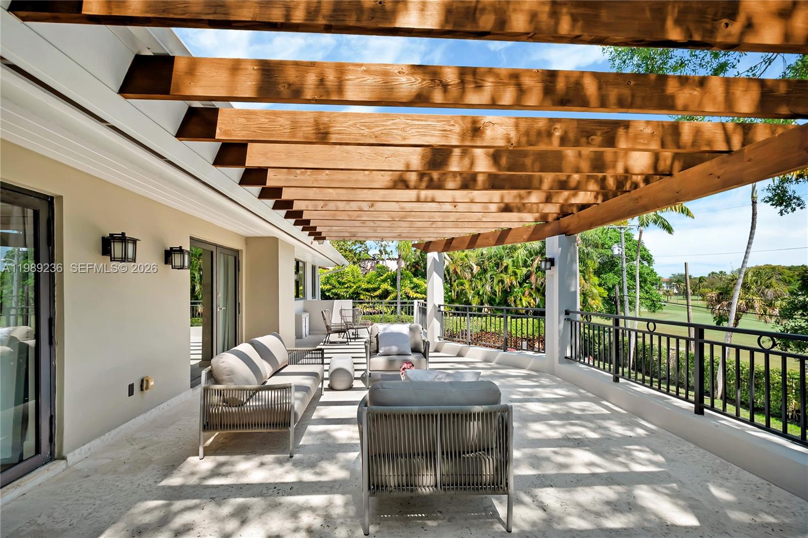 CORAL GABLES COUNTRY CLUB - Residential Lease