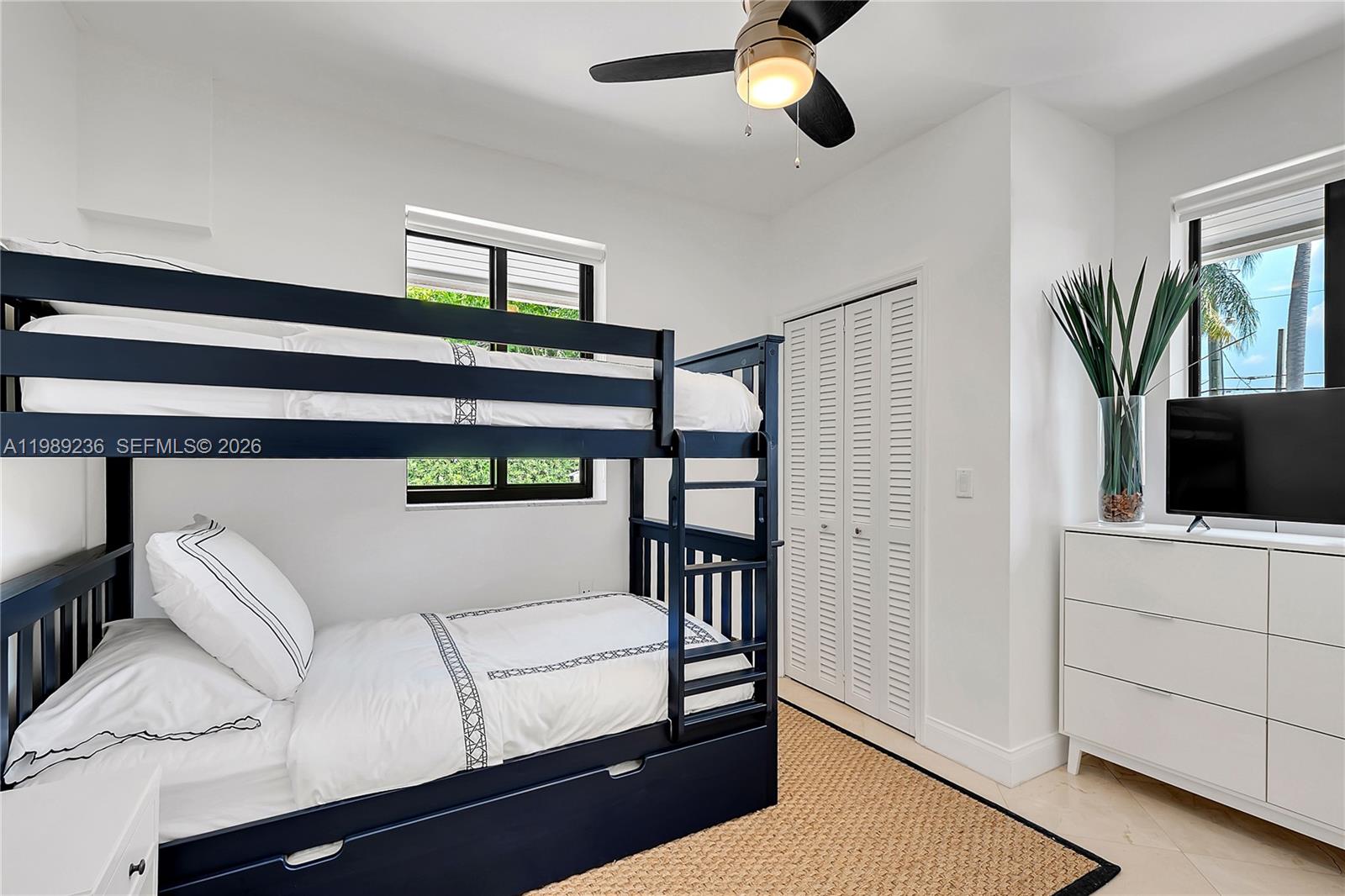 CORAL GABLES COUNTRY CLUB - Residential Lease