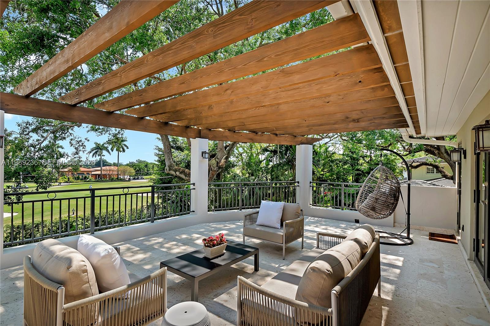 CORAL GABLES COUNTRY CLUB - Residential Lease