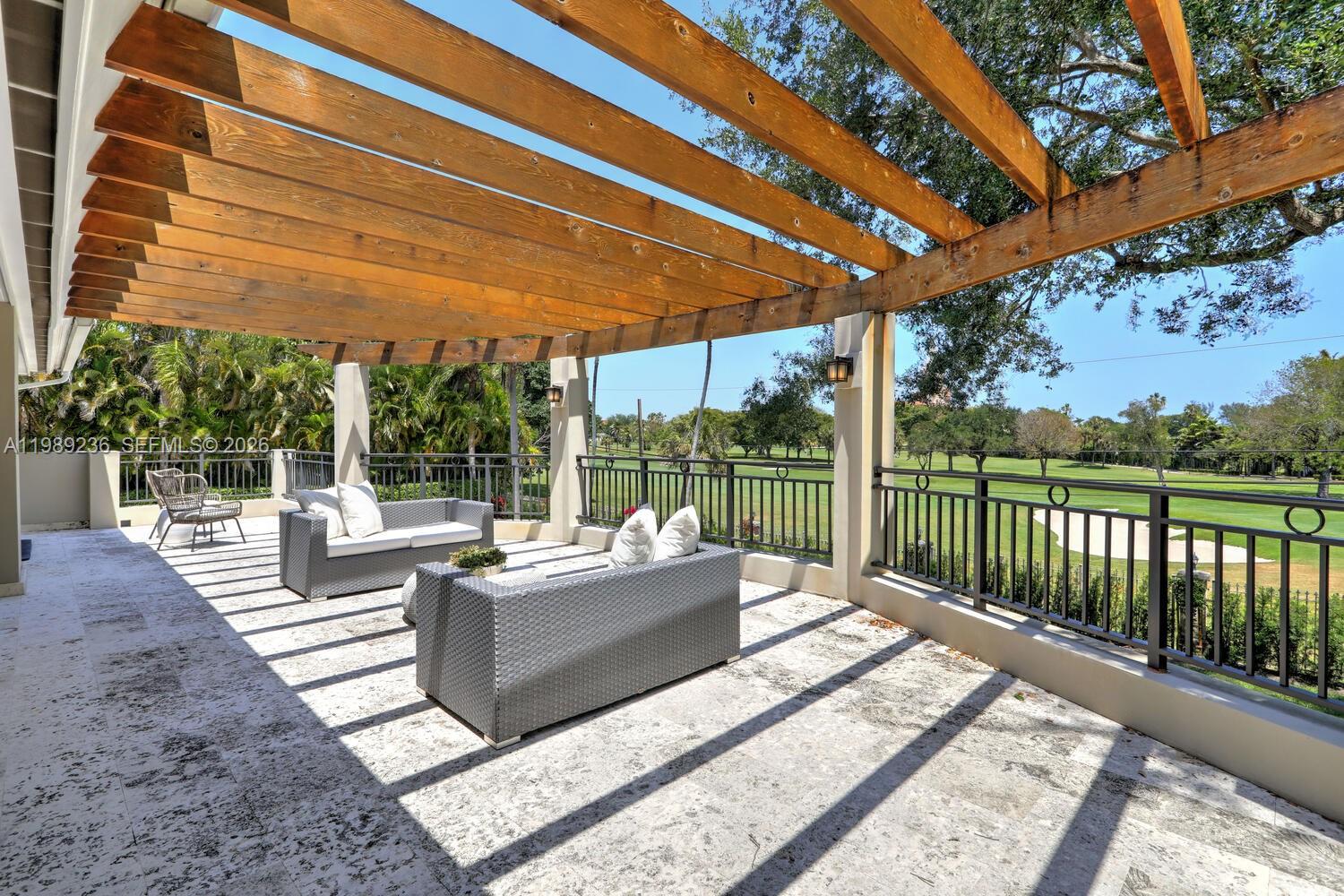 CORAL GABLES COUNTRY CLUB - Residential Lease