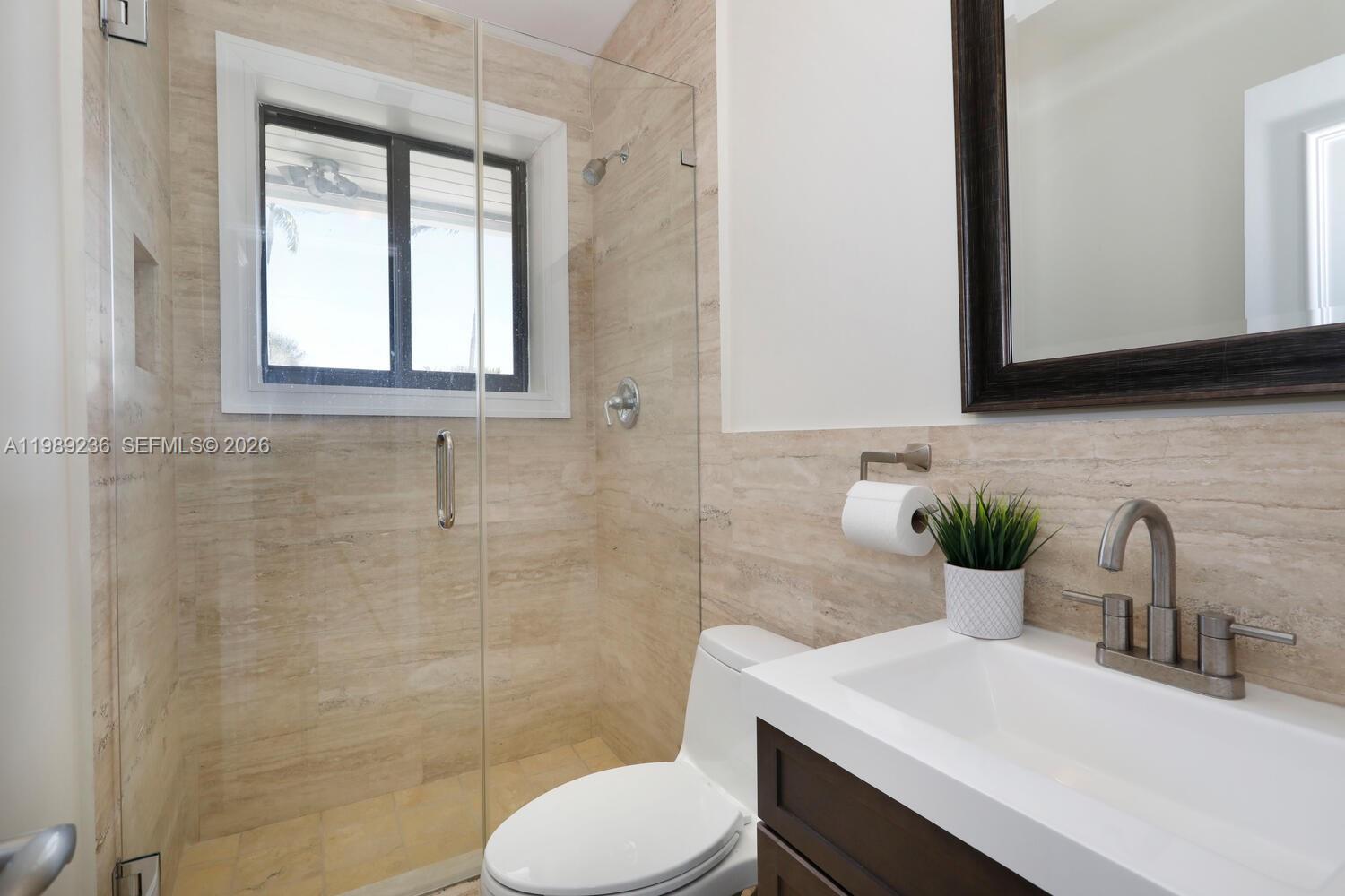 CORAL GABLES COUNTRY CLUB - Residential Lease