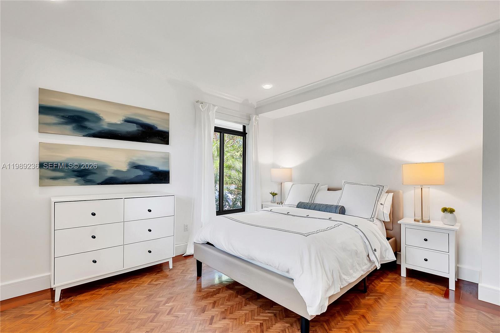 CORAL GABLES COUNTRY CLUB - Residential Lease