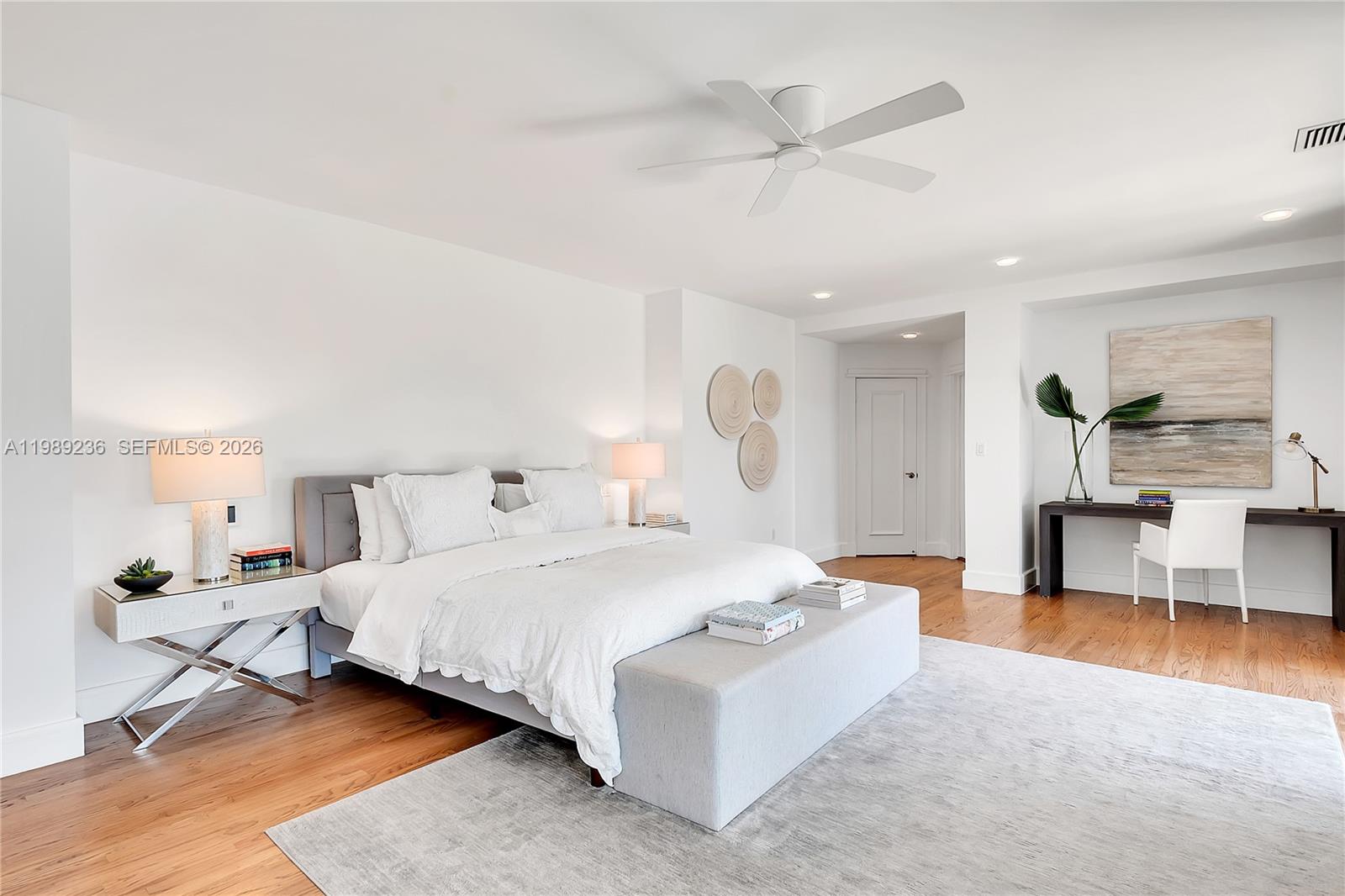 CORAL GABLES COUNTRY CLUB - Residential Lease