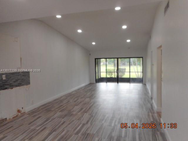 WEDGEWOOD CONDOMINIUM - Residential