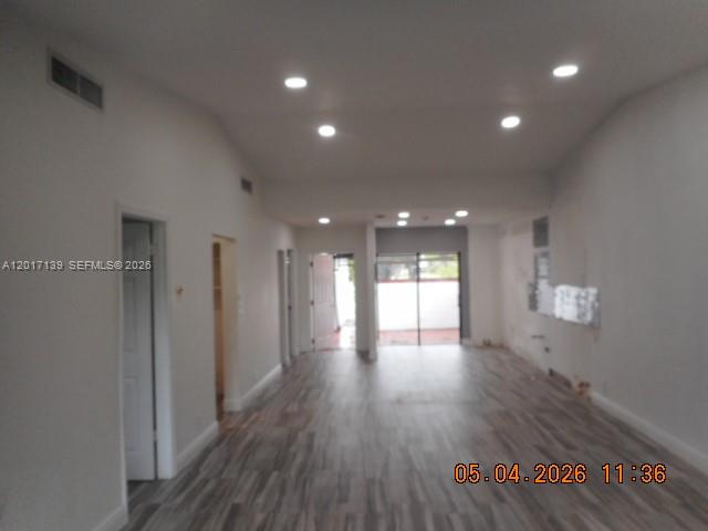 WEDGEWOOD CONDOMINIUM - Residential