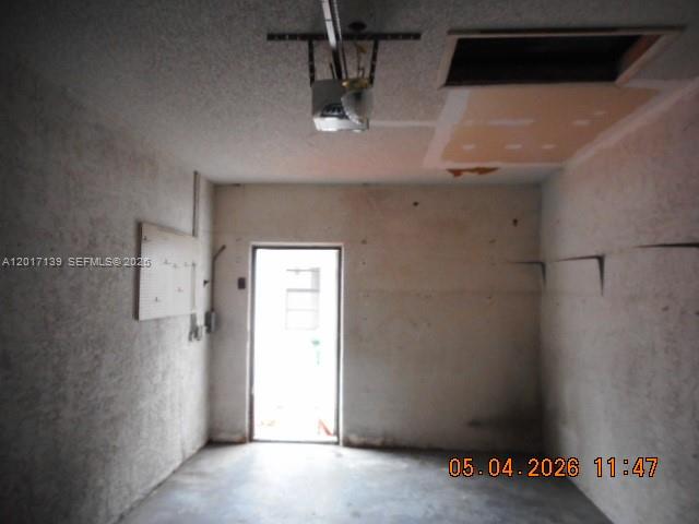 WEDGEWOOD CONDOMINIUM - Residential