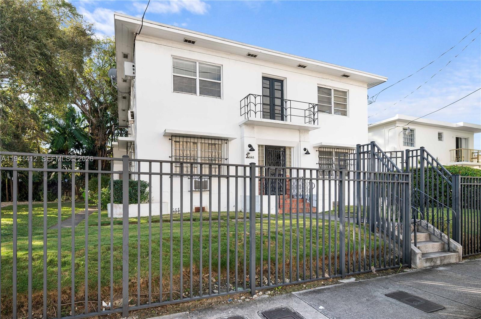 CITY OF MIAMI SOUTH - Residential Lease