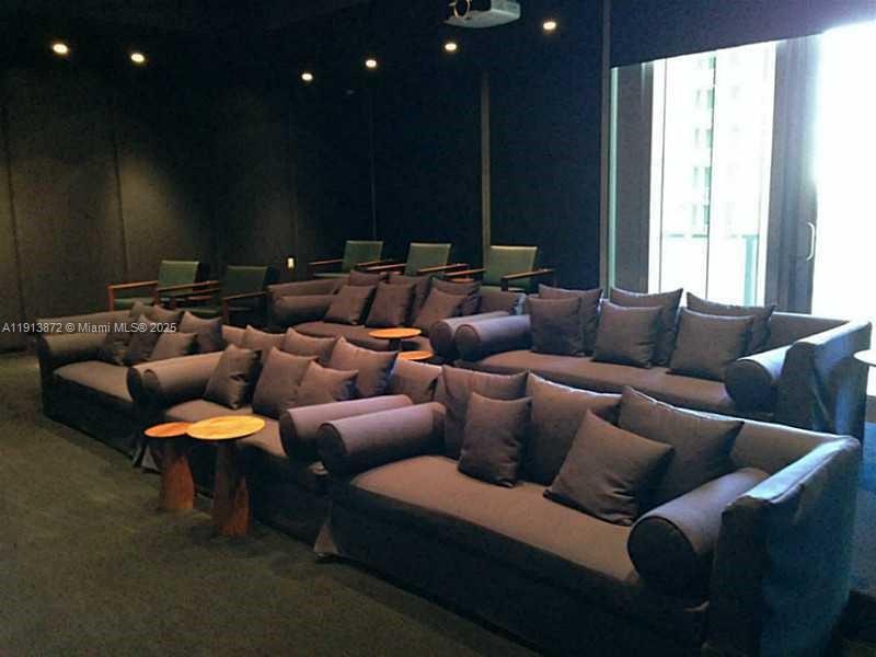 BRICKELL HOUSE - Residential