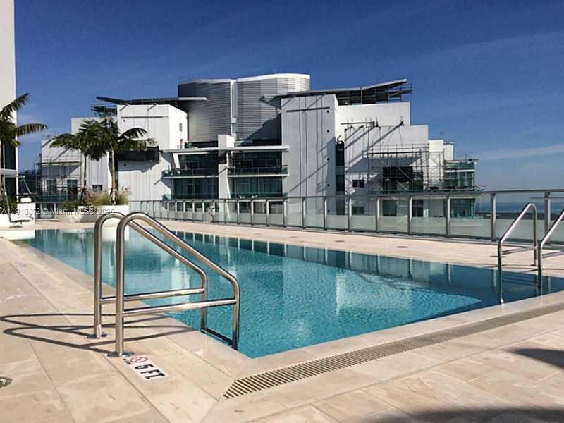 BRICKELL HOUSE - Residential