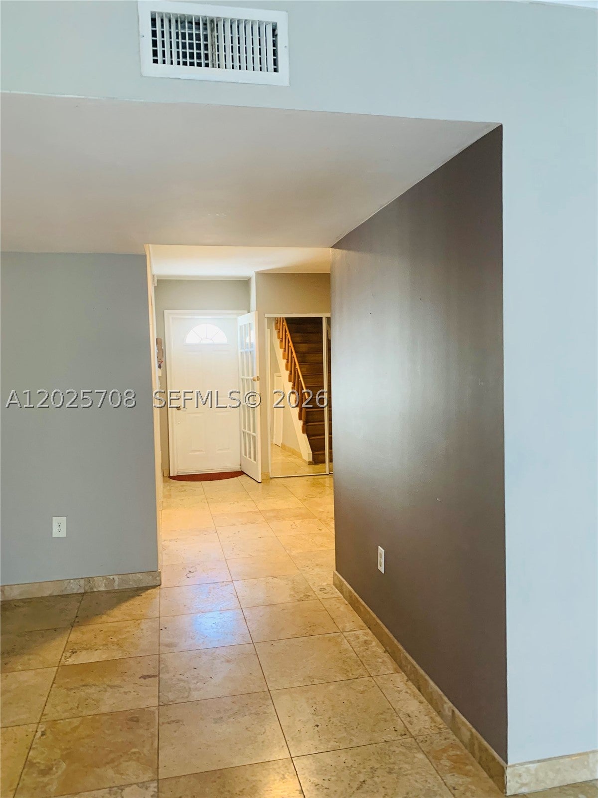 1651 NE 115th St 21C