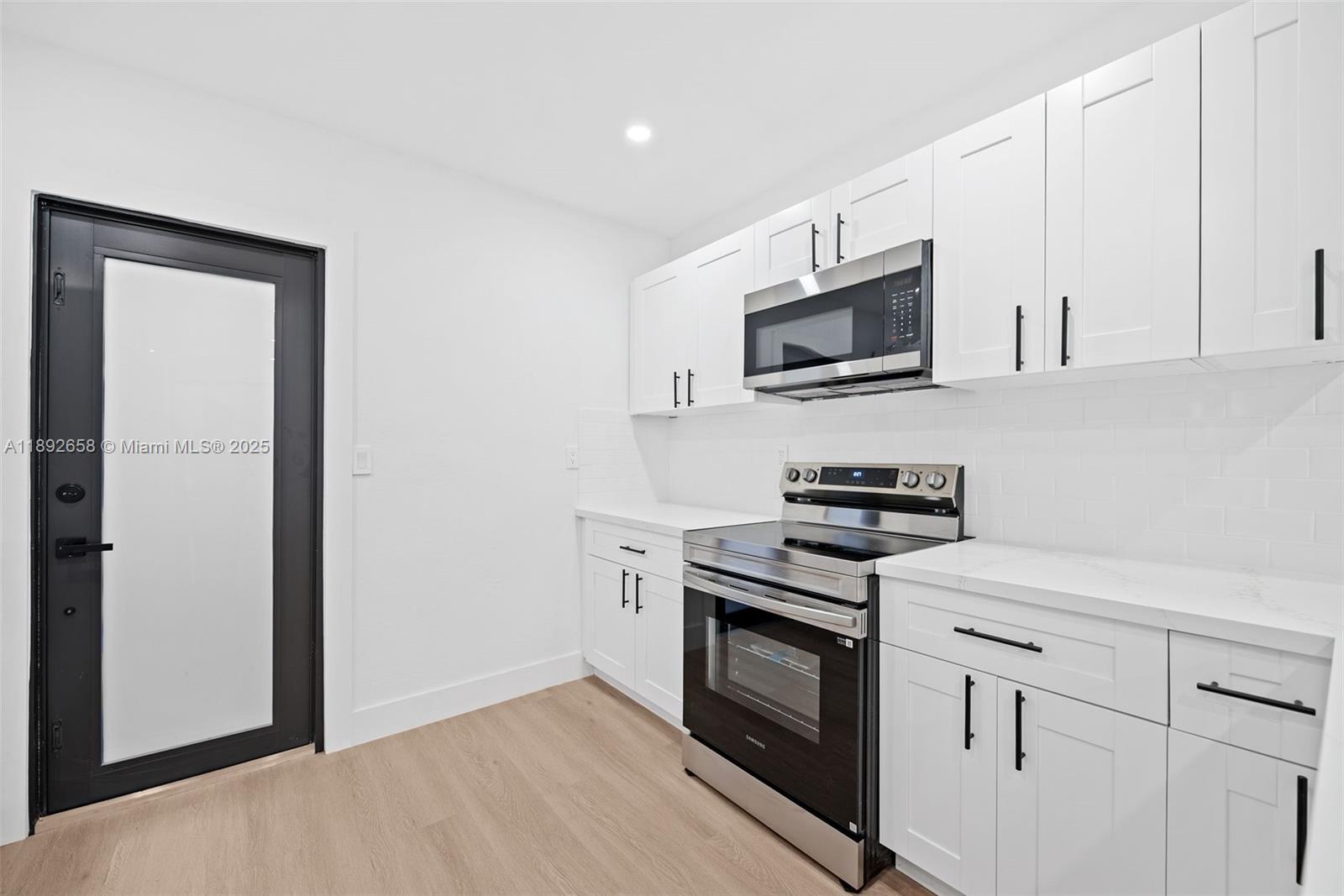 S MIAMI HEIGHTS ADDN H - Residential