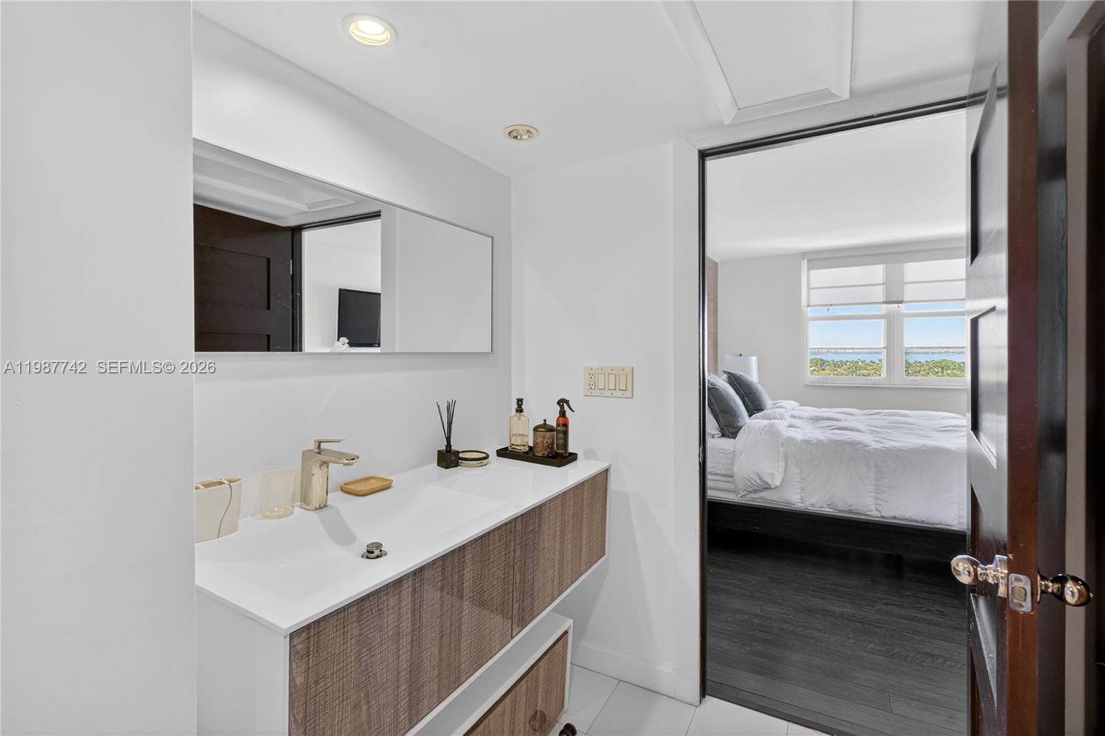 AQUASOL CONDO - Residential