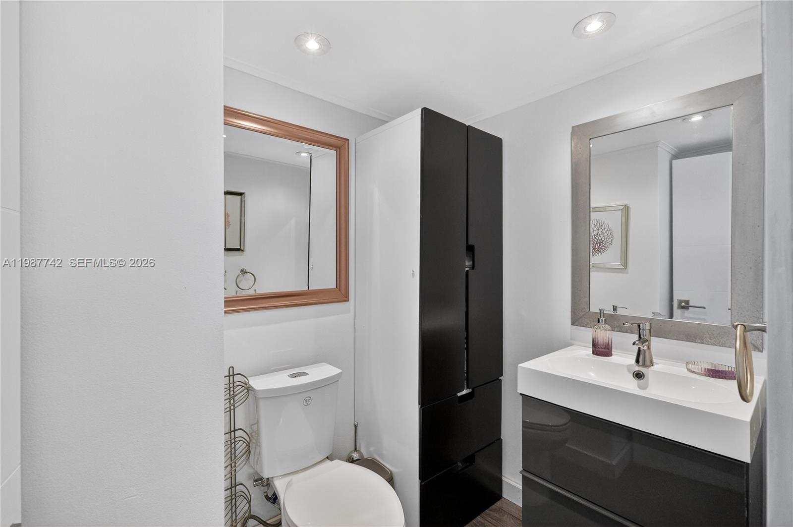 AQUASOL CONDO - Residential