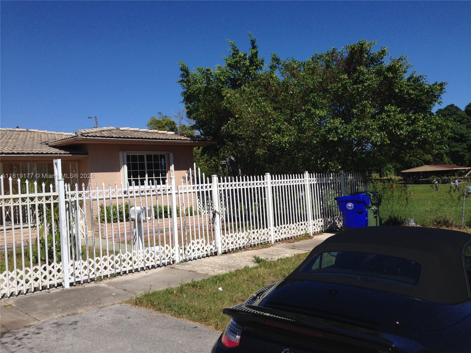 2965 Nw 3rd St 2965, Miami, Broward County, Florida - 3 Bedrooms  
3 Bathrooms - 